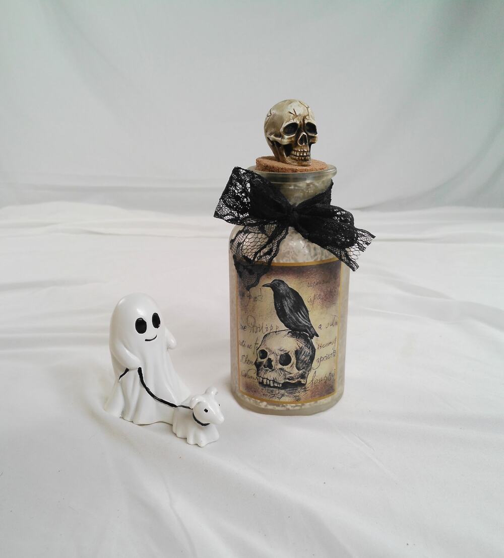 Halloween Gothic Décor Set Lighted Skull Raven Jar & Ghost Walking Dog